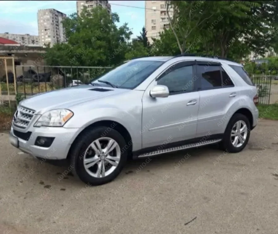 Mercedes-Benz ML-Class ML 350