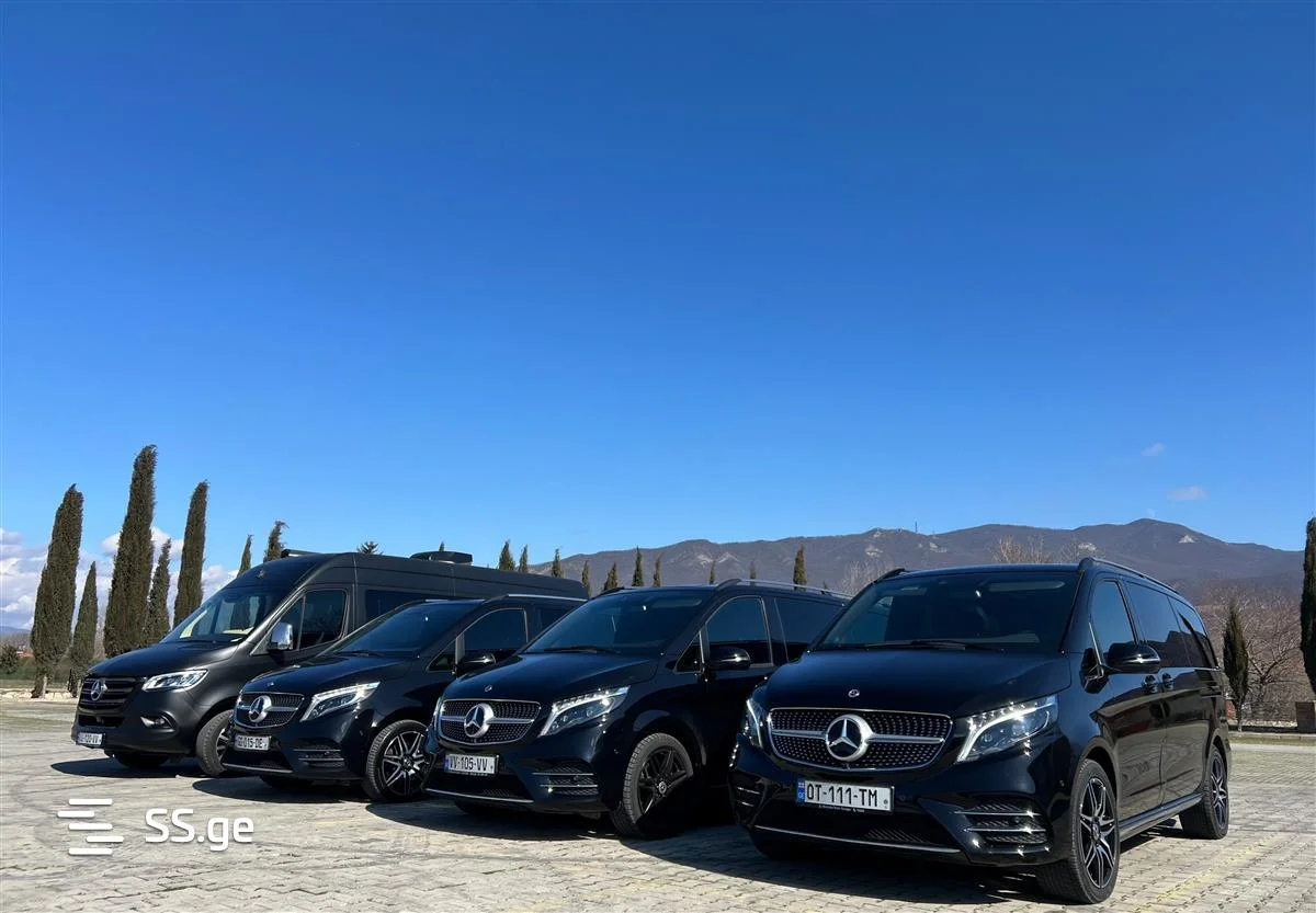 Mercedes-Benz V 220