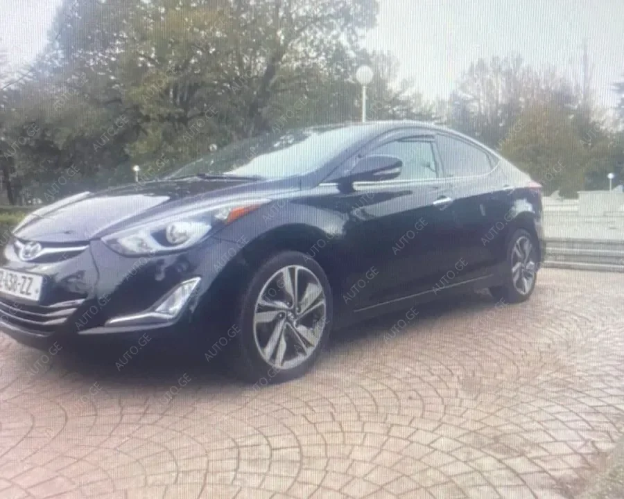 Hyundai Elantra