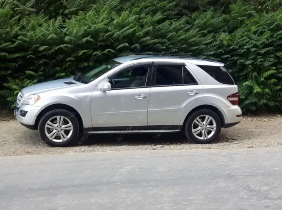 Mercedes-Benz ML-Class ML 350