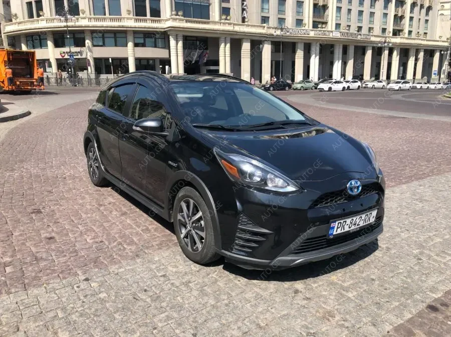 Toyota Prius C