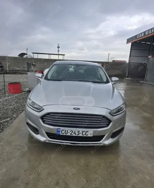 Ford Fusion