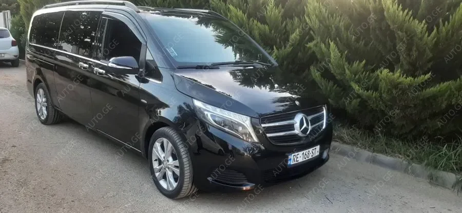 Mercedes-Benz V-Class V 220