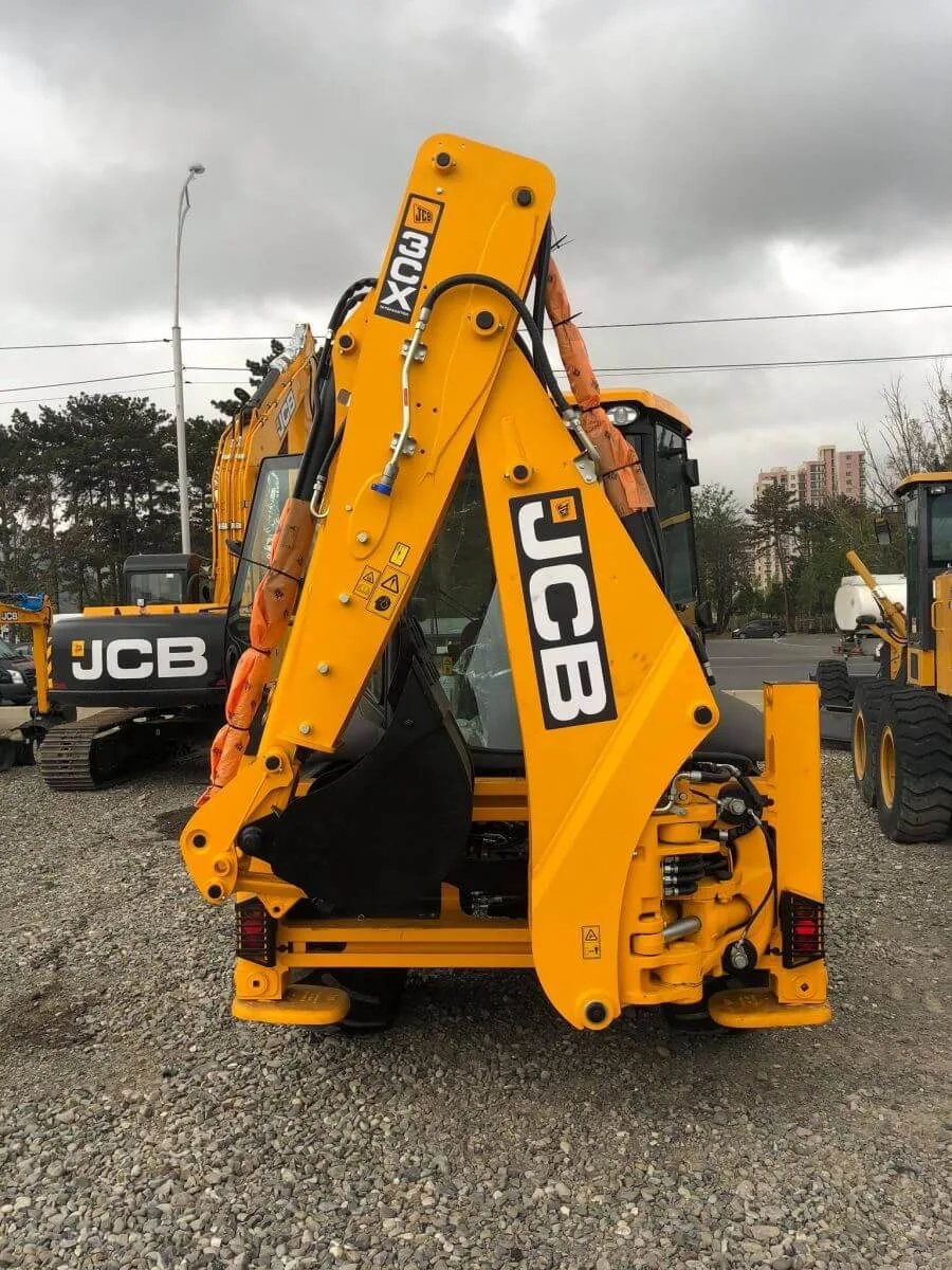 ქირავდება JCB CX3 კოდალით