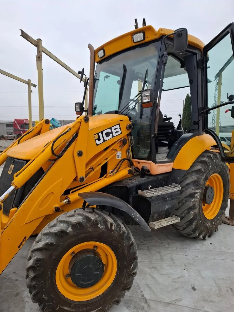 ქირავდება ტრაქტორი JCB 3CX