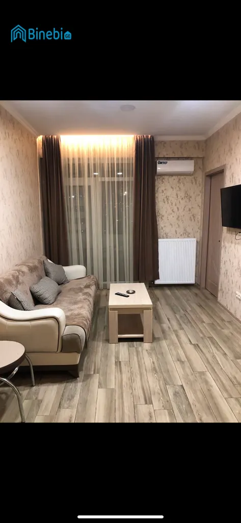 ქირავდება დღიურად 2 ოთახიანი ბინა