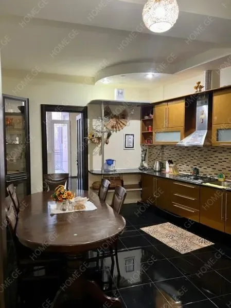 ქირავდება ბინა, 4 ოთახიანი, ახალი აშენებული, თბილისი, ბაგები