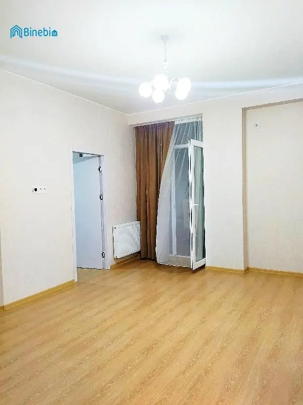 ქირავდება 3 ოთახიანი ბინა