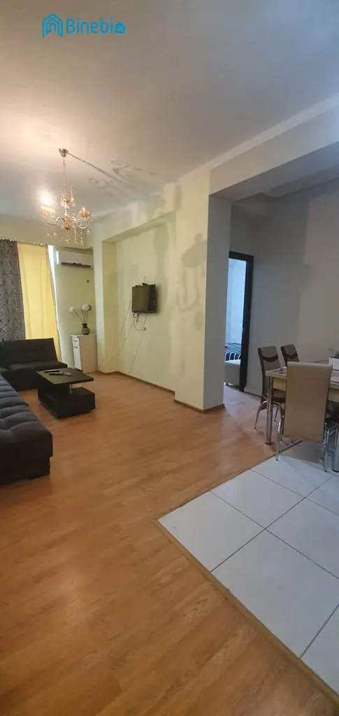 ქირავდება დღიურად 2 ოთახიანი ბინა