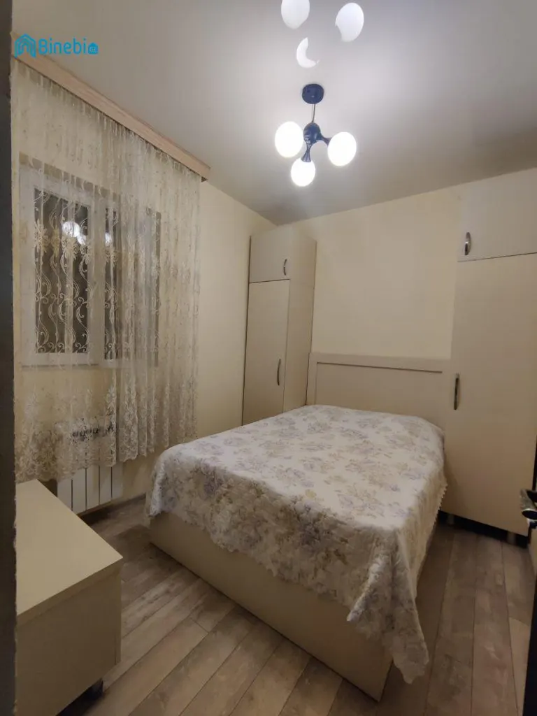 ქირავდება დღიურად 3 ოთახიანი ბინა