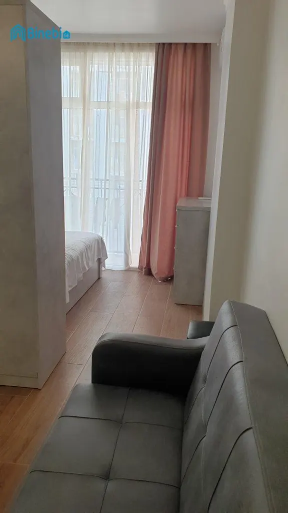 ქირავდება დღიურად 1 ოთახიანი ბინა