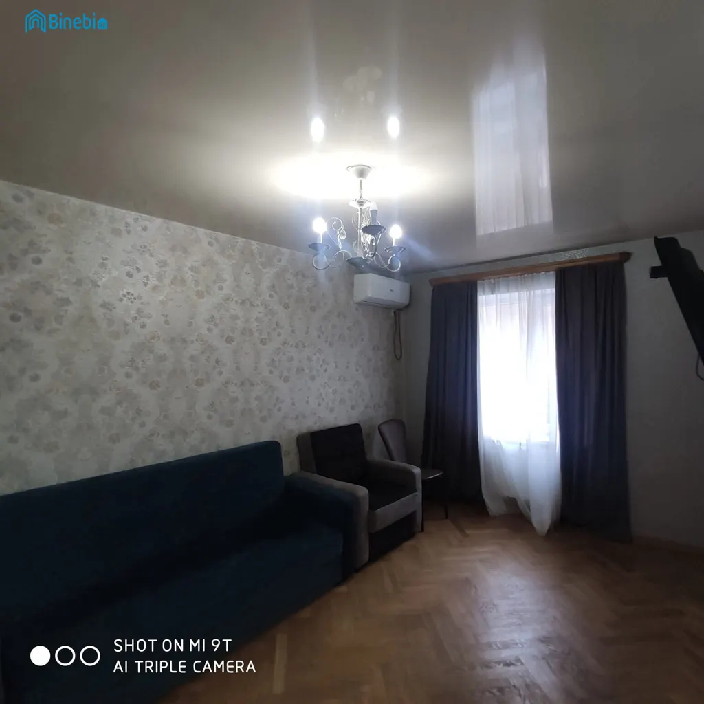 ქირავდება დღიურად 1 ოთახიანი ბინა