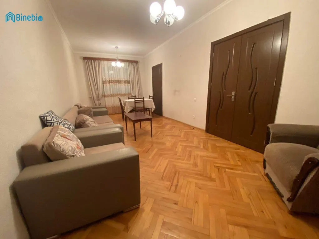 ქირავდება 3 ოთახიანი ბინა