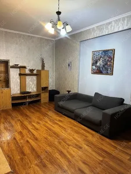 ქირავდება ბინა, 2 ოთახიანი, ძველი აშენებული, თბილისი, საბურთალო