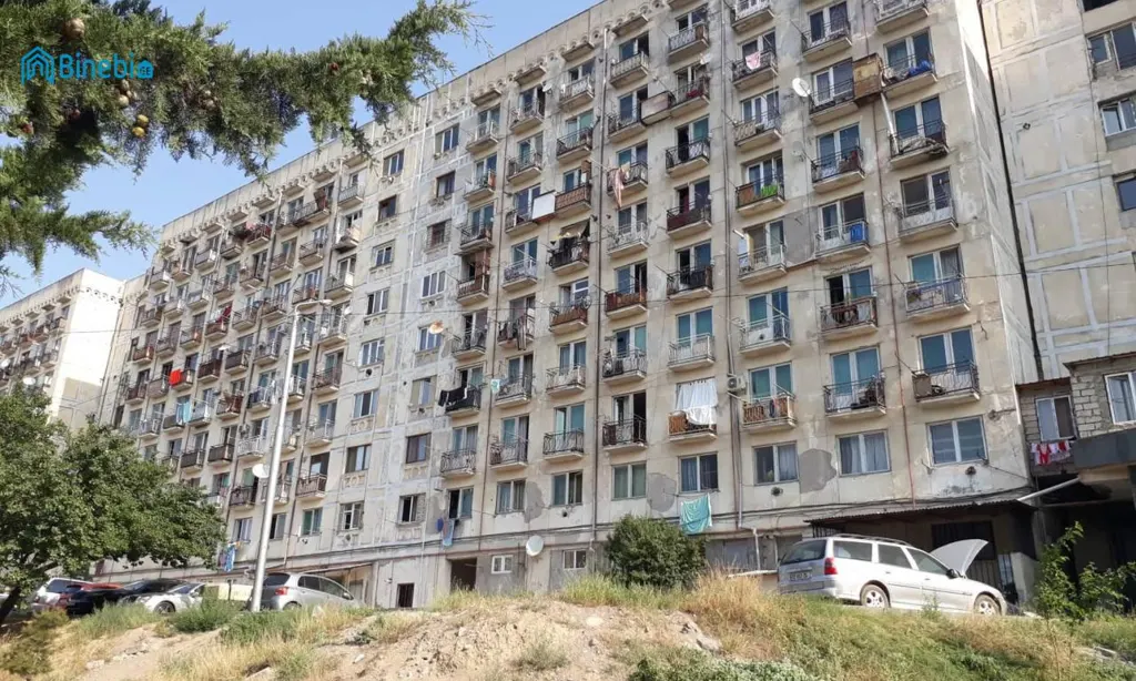 ქირავდება 4 ოთახიანი ბინა