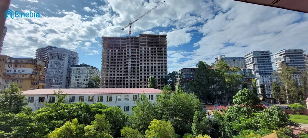 ქირავდება დღიურად 2 ოთახიანი ბინა