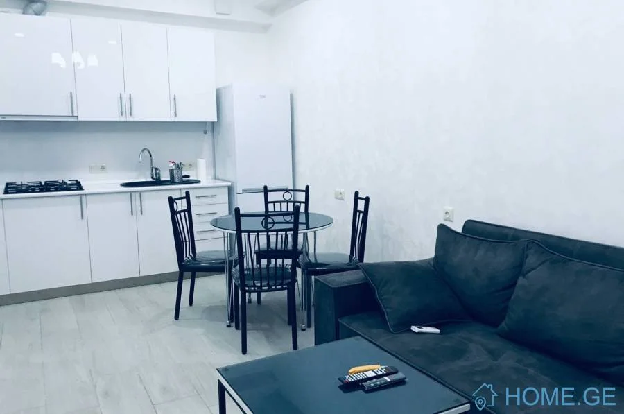 ქირავდება ბინა, 2 ოთახიანი, ახალი აშენებული, თბილისი, საბურთალო