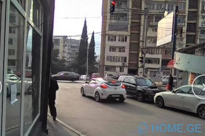 ქირავდება ბინა, 8 ოთახიანი, ახალი აშენებული, თბილისი, საბურთალო