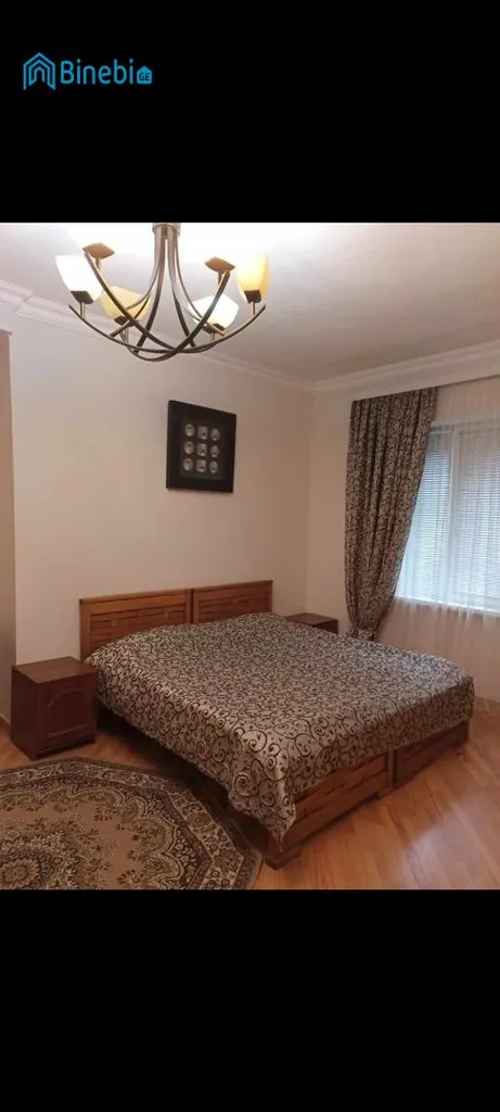 ქირავდება დღიურად 1 ოთახიანი ბინა