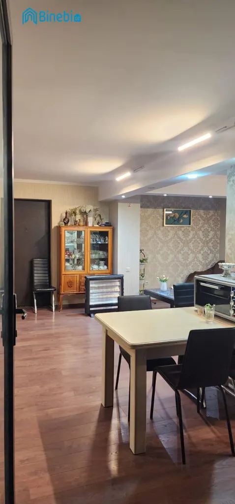 ქირავდება დღიურად 1 ოთახიანი ბინა