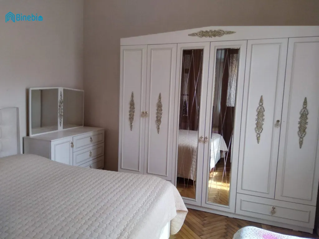 ქირავდება დღიურად 40 მ² სახლი / აგარაკი