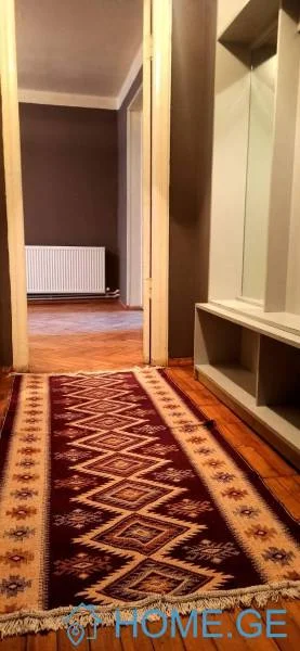 ქირავდება ბინა, 2 ოთახიანი, ძველი აშენებული, თბილისი, საბურთალო