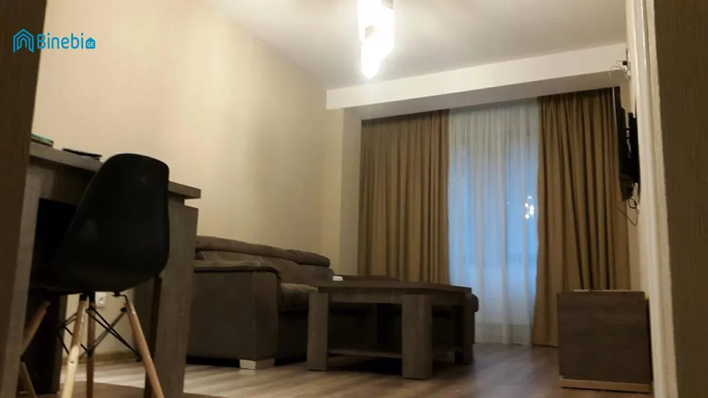 ქირავდება დღიურად 2 ოთახიანი ბინა