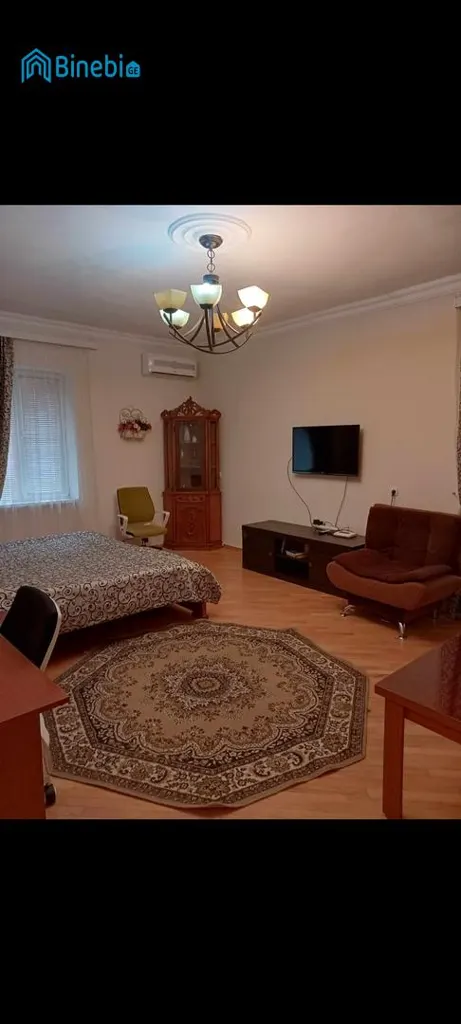ქირავდება დღიურად 1 ოთახიანი ბინა