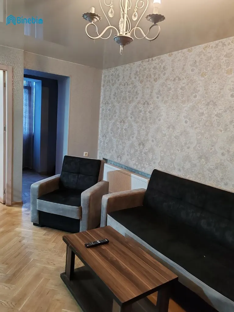 ქირავდება დღიურად 2 ოთახიანი ბინა