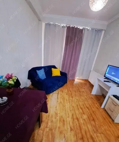 ქირავდება ბინა დღიურად, 2 ოთახიანი, ახალი აშენებული, თბილისი, გლდანი