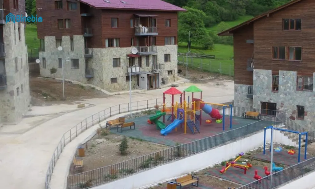 ქირავდება დღიურად 3 ოთახიანი ბინა