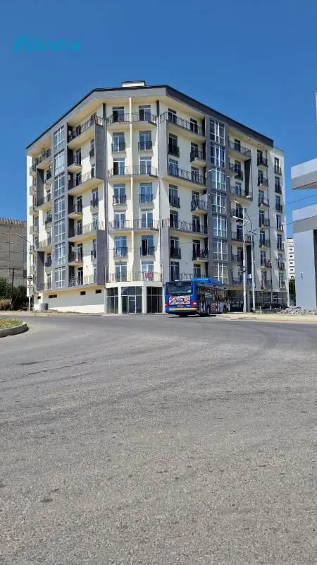 ქირავდება 3 ოთახიანი ბინა