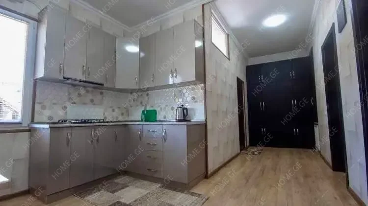 ქირავდება ბინა, 3 ოთახიანი, ძველი აშენებული, თბილისი, ჩუღურეთი