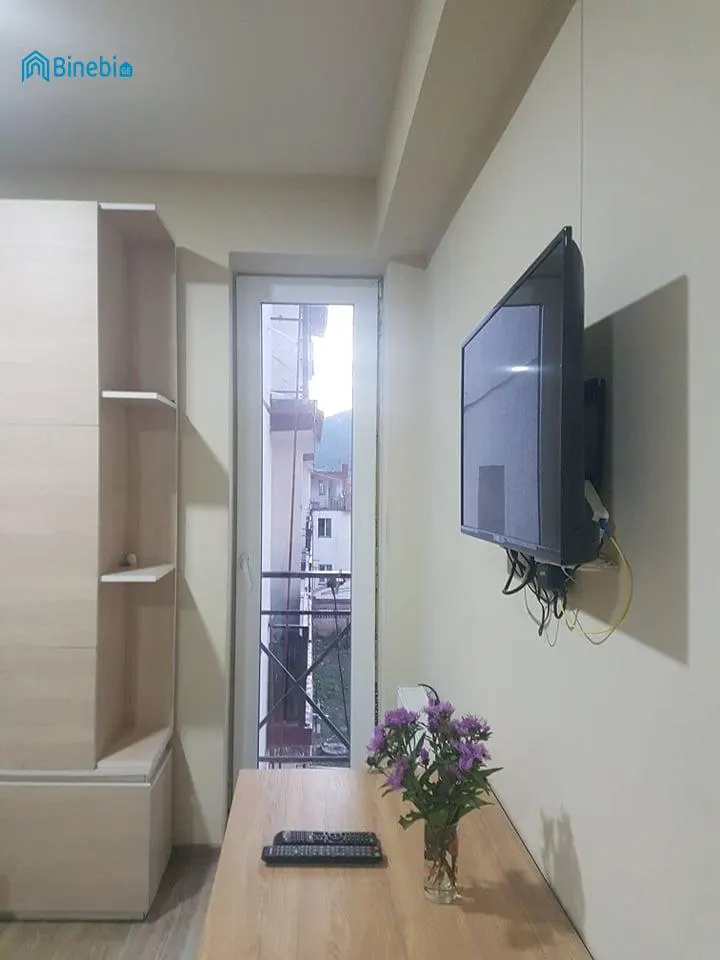 ქირავდება დღიურად 2 ოთახიანი ბინა