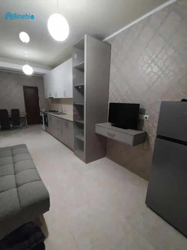 ქირავდება დღიურად 3 ოთახიანი ბინა