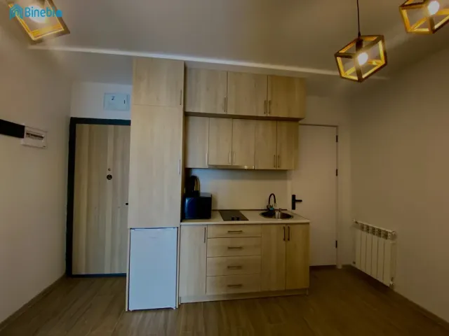 ქირავდება დღიურად 2 ოთახიანი ბინა