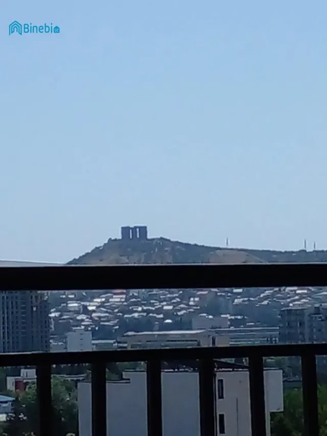 ქირავდება 2 ოთახიანი ბინა