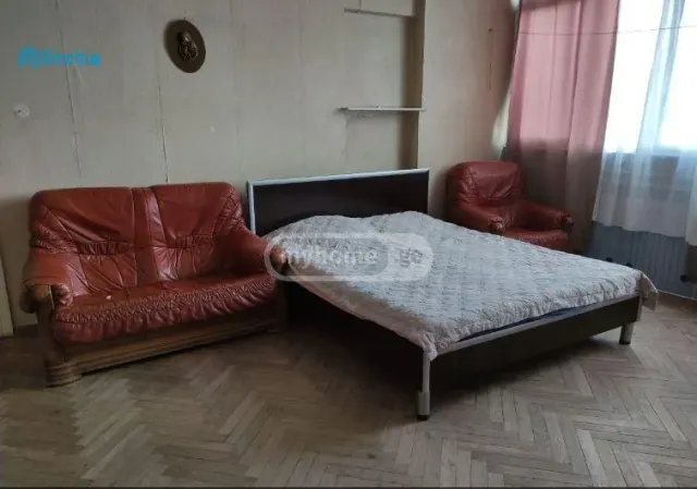 ქირავდება 2 ოთახიანი ბინა