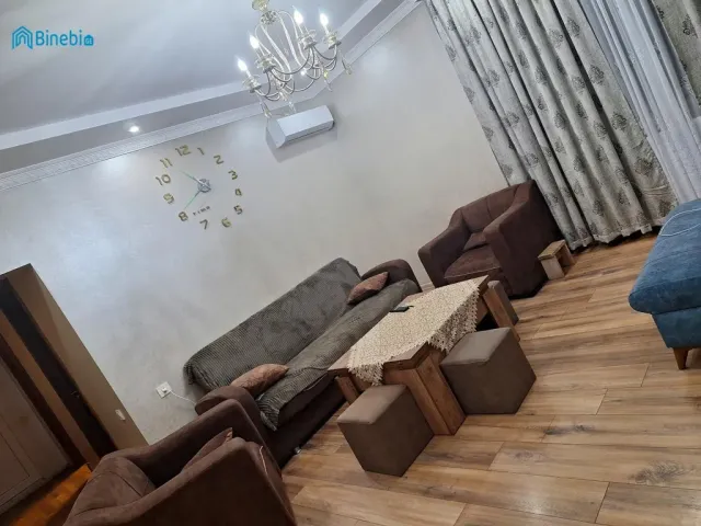 ქირავდება დღიურად 3 ოთახიანი ბინა