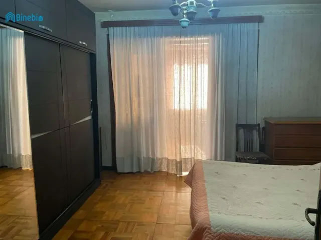 ქირავდება დღიურად 4 ოთახიანი ბინა