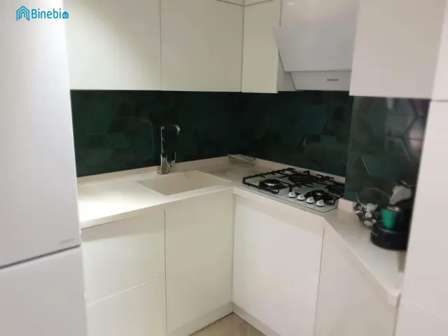 ქირავდება დღიურად 3 ოთახიანი ბინა