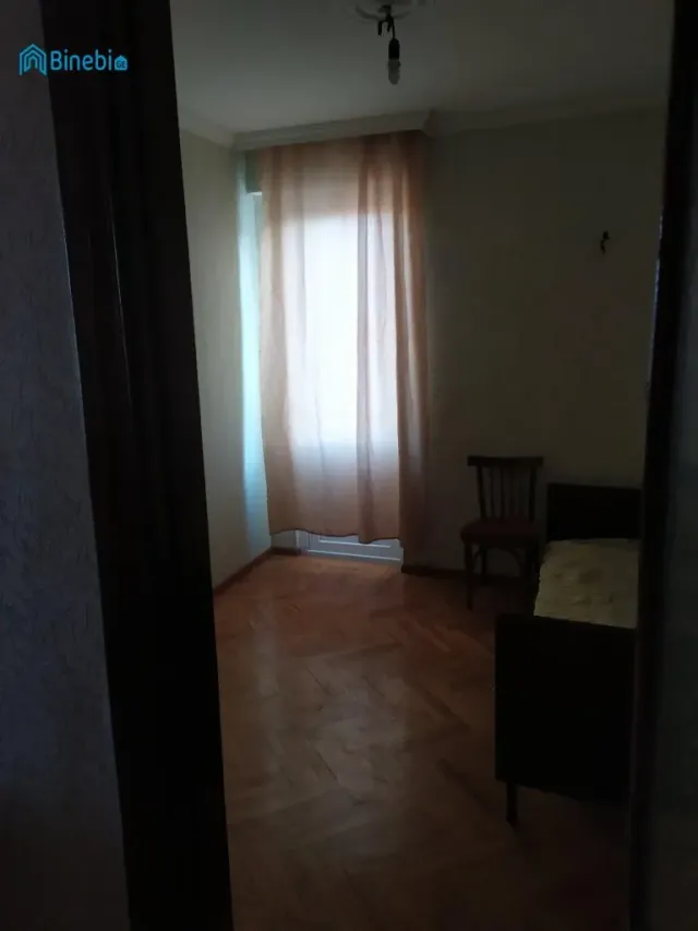 ქირავდება 3 ოთახიანი ბინა