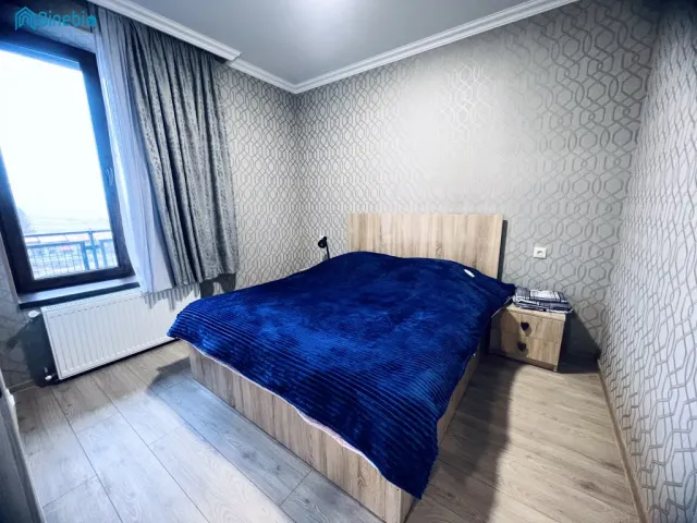 ქირავდება დღიურად 3 ოთახიანი ბინა