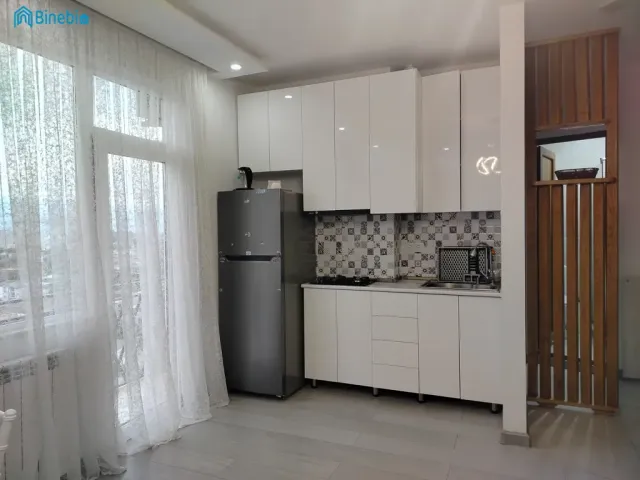 ქირავდება დღიურად 3 ოთახიანი ბინა