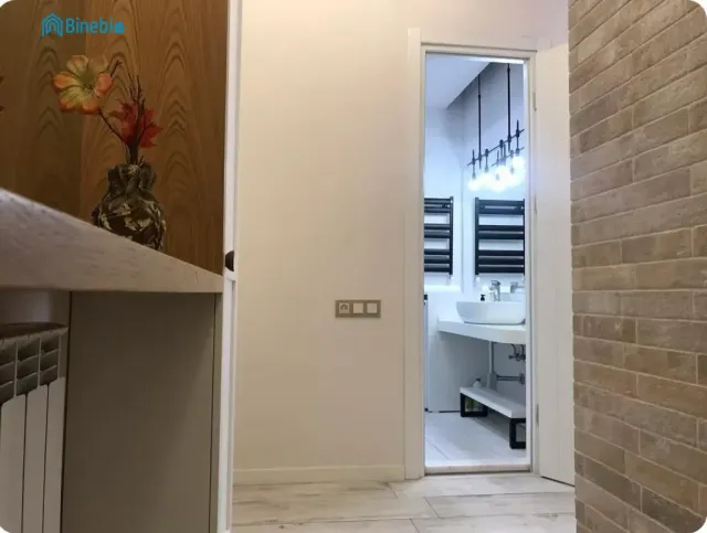 ქირავდება დღიურად 3 ოთახიანი ბინა