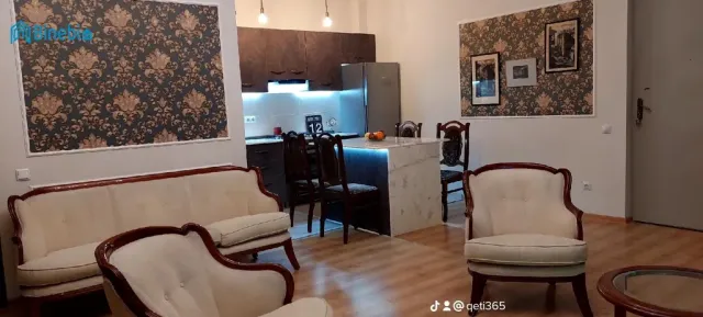 ქირავდება დღიურად 3 ოთახიანი ბინა