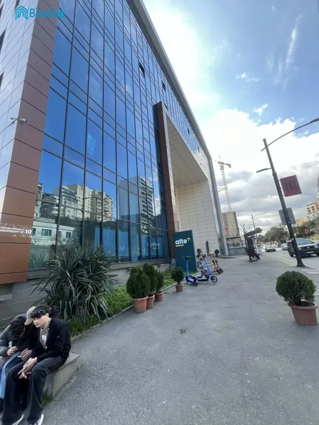ქირავდება დღიურად 1 ოთახიანი ბინა