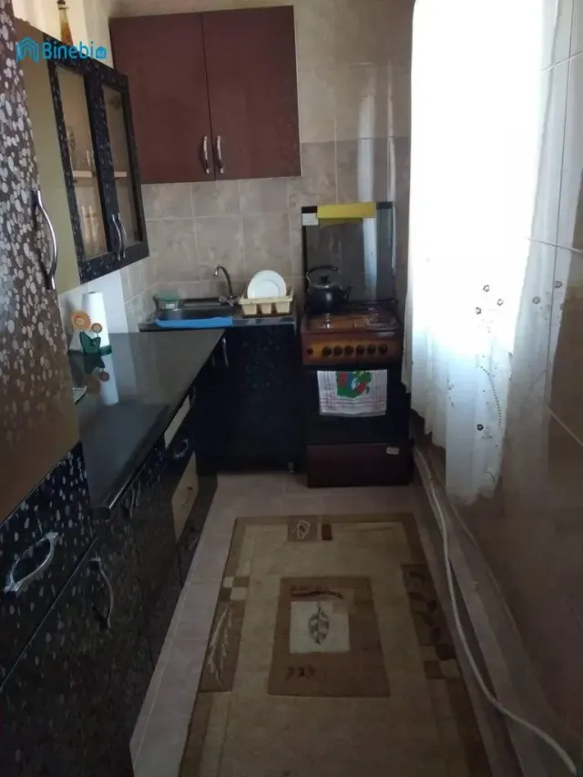 ქირავდება 2 ოთახიანი ბინა