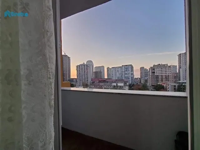 ქირავდება 2 ოთახიანი ბინა