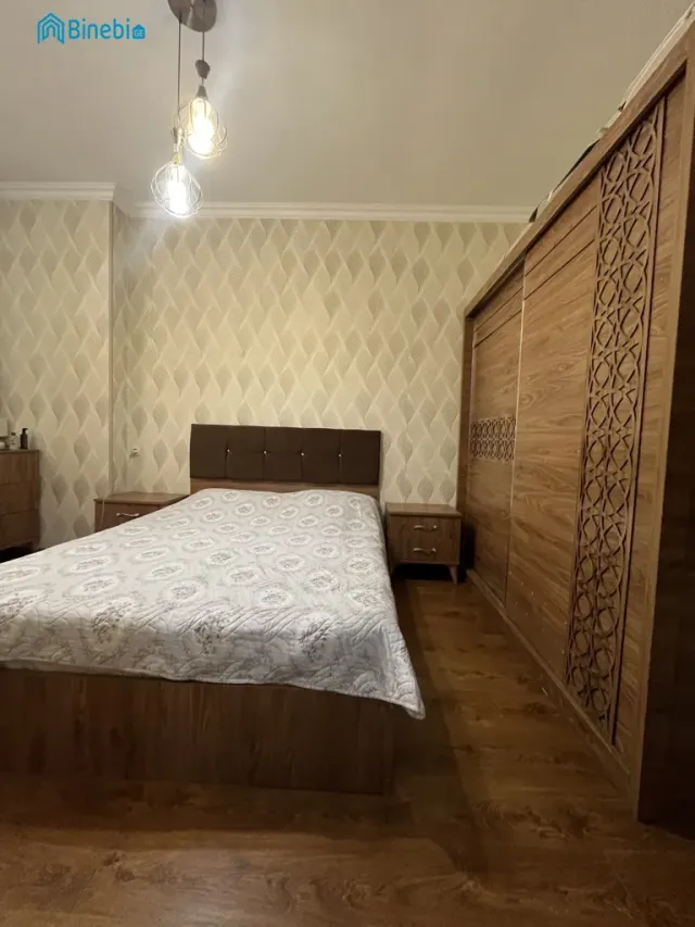 ქირავდება დღიურად 2 ოთახიანი ბინა